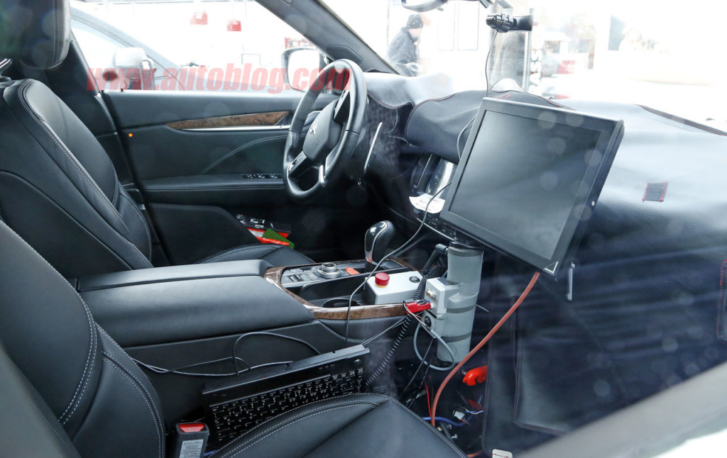 Maserati Levante Interior Cabin